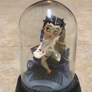 Betty Boop statues
